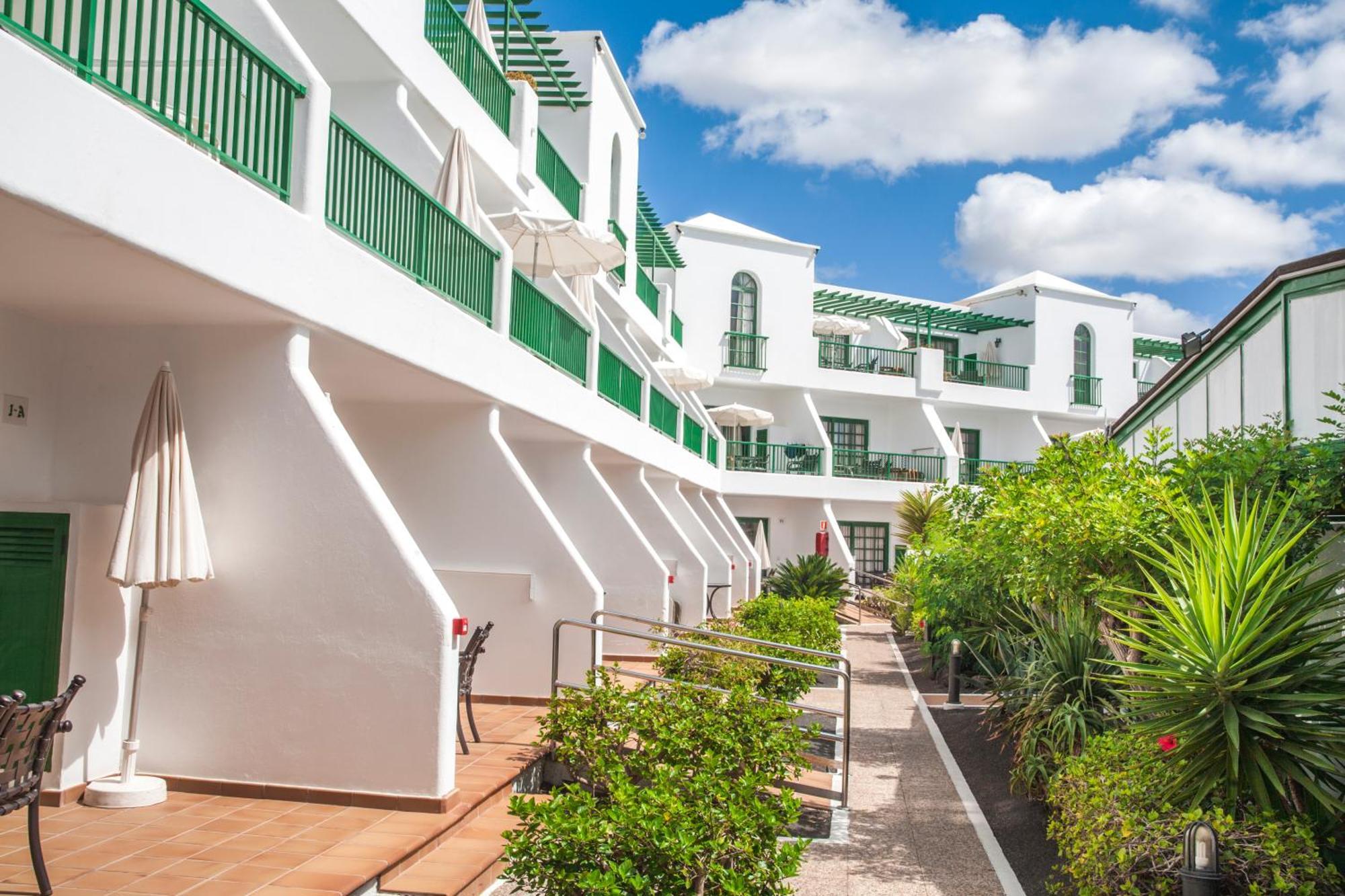 Апарт готель Club Del Carmen Пуерто-дель-Кармен Екстер'єр фото