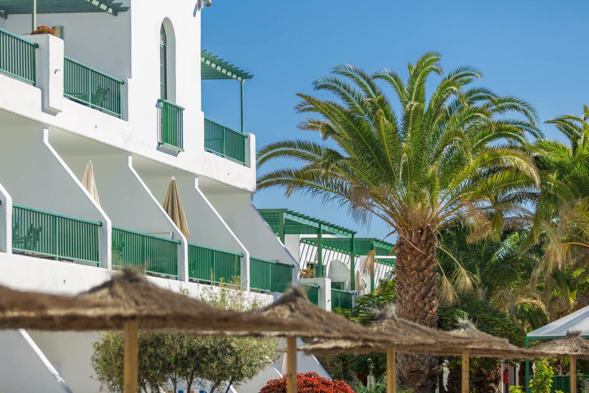 Апарт готель Club Del Carmen Пуерто-дель-Кармен Екстер'єр фото