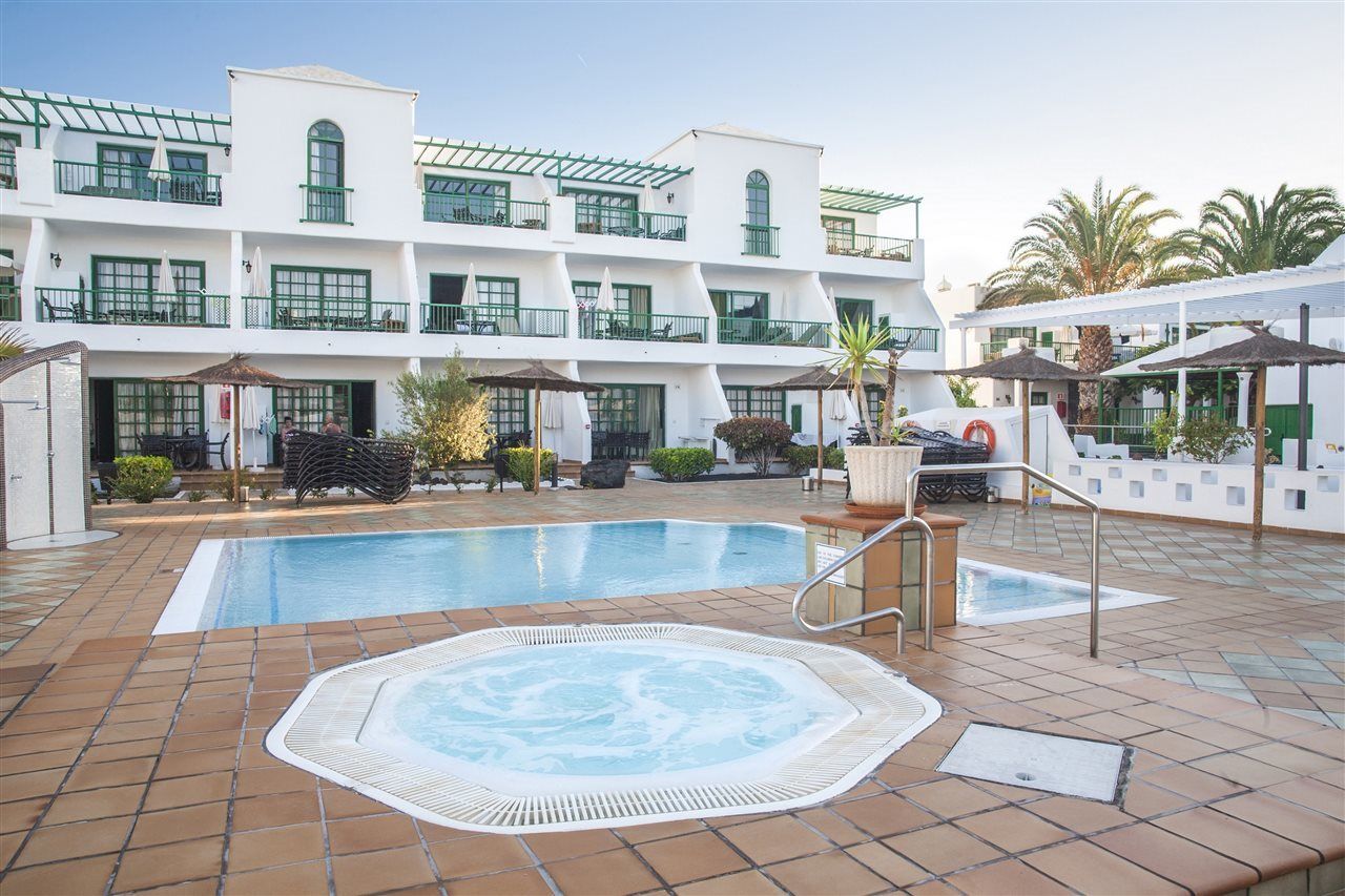 Апарт готель Club Del Carmen Пуерто-дель-Кармен Екстер'єр фото