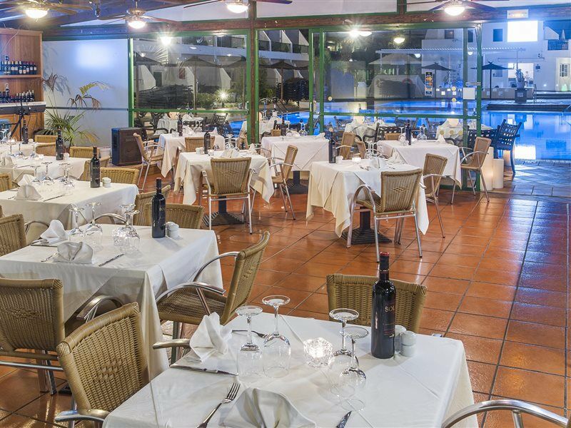 Апарт готель Club Del Carmen Пуерто-дель-Кармен Екстер'єр фото
